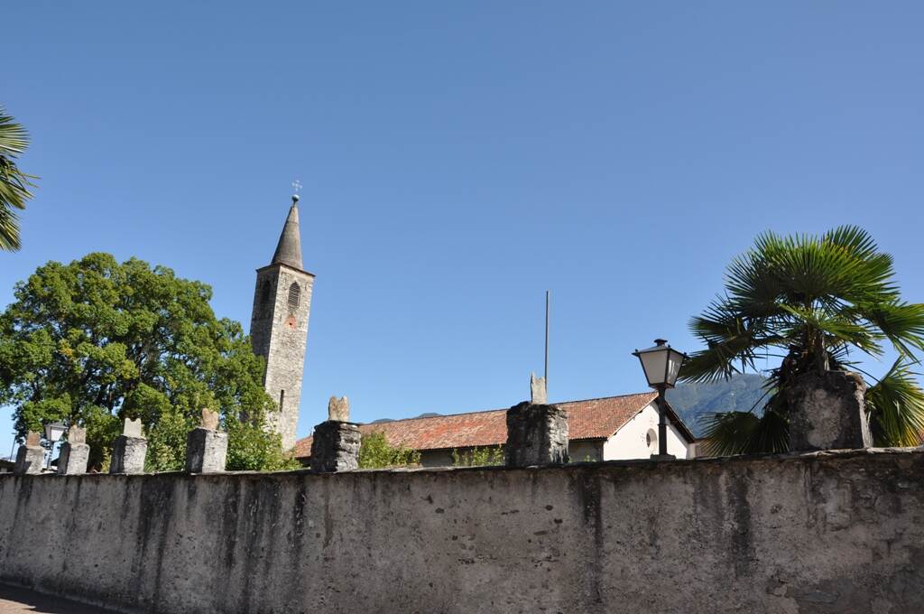 Ascona的教堂 small.JPG