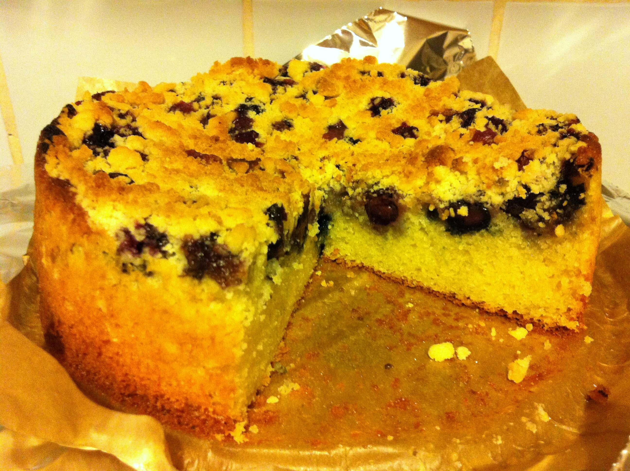 blueberry cake 4.JPG