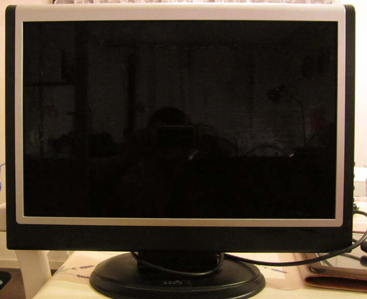 Octigen 19'' 寸TFT-LCD Monitor，65欧