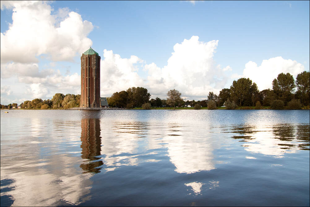 Aalsmeer-Water-Tower-7945.jpg