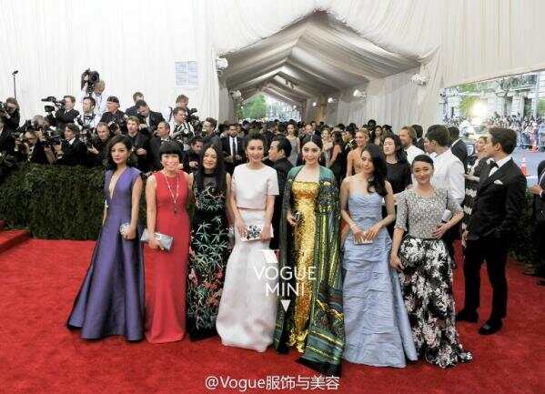 村出高度雷到天际，传说中高大上的Met Ball，时尚你个球啊！