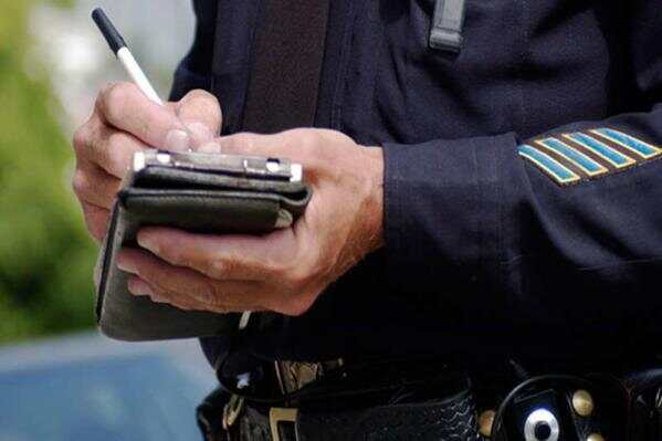 加强交通罚款征收力度，市政欲与警察抢“饭碗”