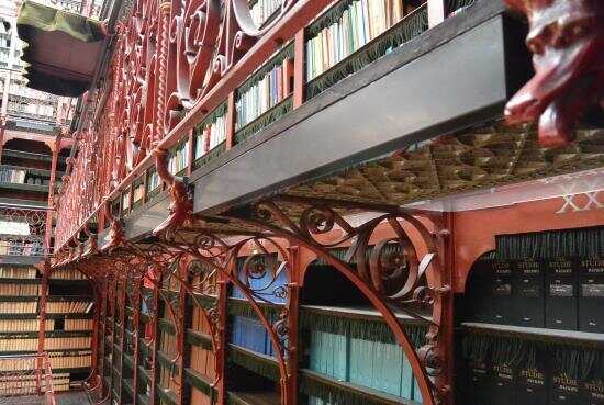 实拍：世上最美图书馆，走的是中国风