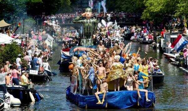 2015年Amsterdam同性恋大游行，活动丰富，形式多样，约起来！