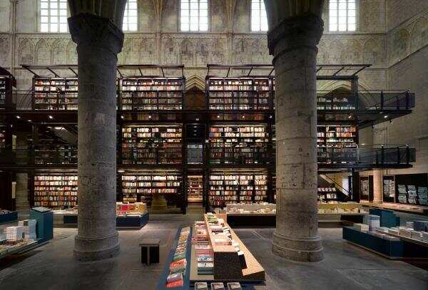 church-book-store-6498_2.jpg