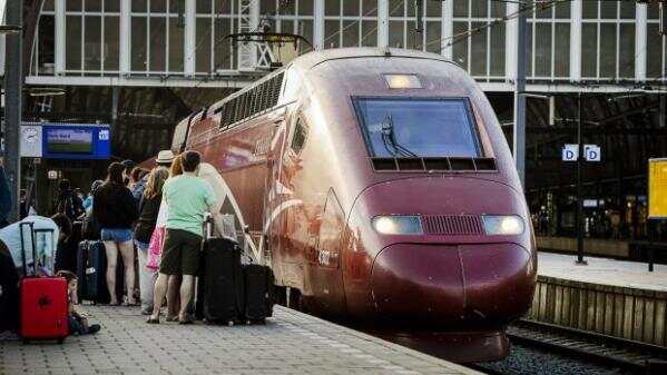 巴黎至阿姆斯特丹特快列车增加安检闸口