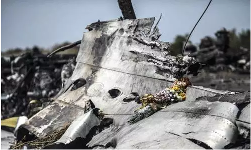 荷兰警察无节操，竟然公开贩卖MH17罹难者遗物