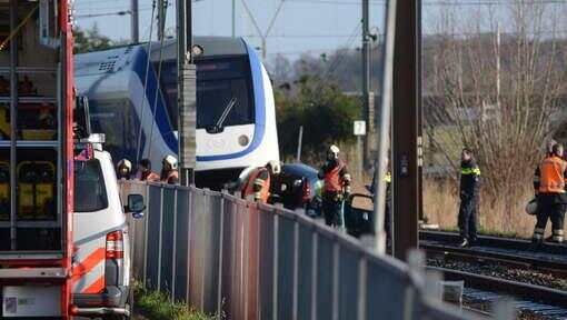 相隔一周荷兰Utrecht附近又发生严重火车交通事故,致一人死亡