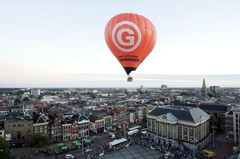 Ballon-over-Groningen-r.jpg
