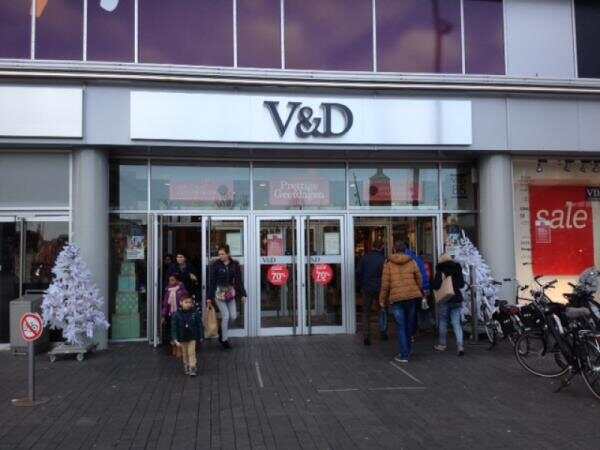 六家V&D门店在本周五将迎来彻底歇业，最后清仓已近尾声.