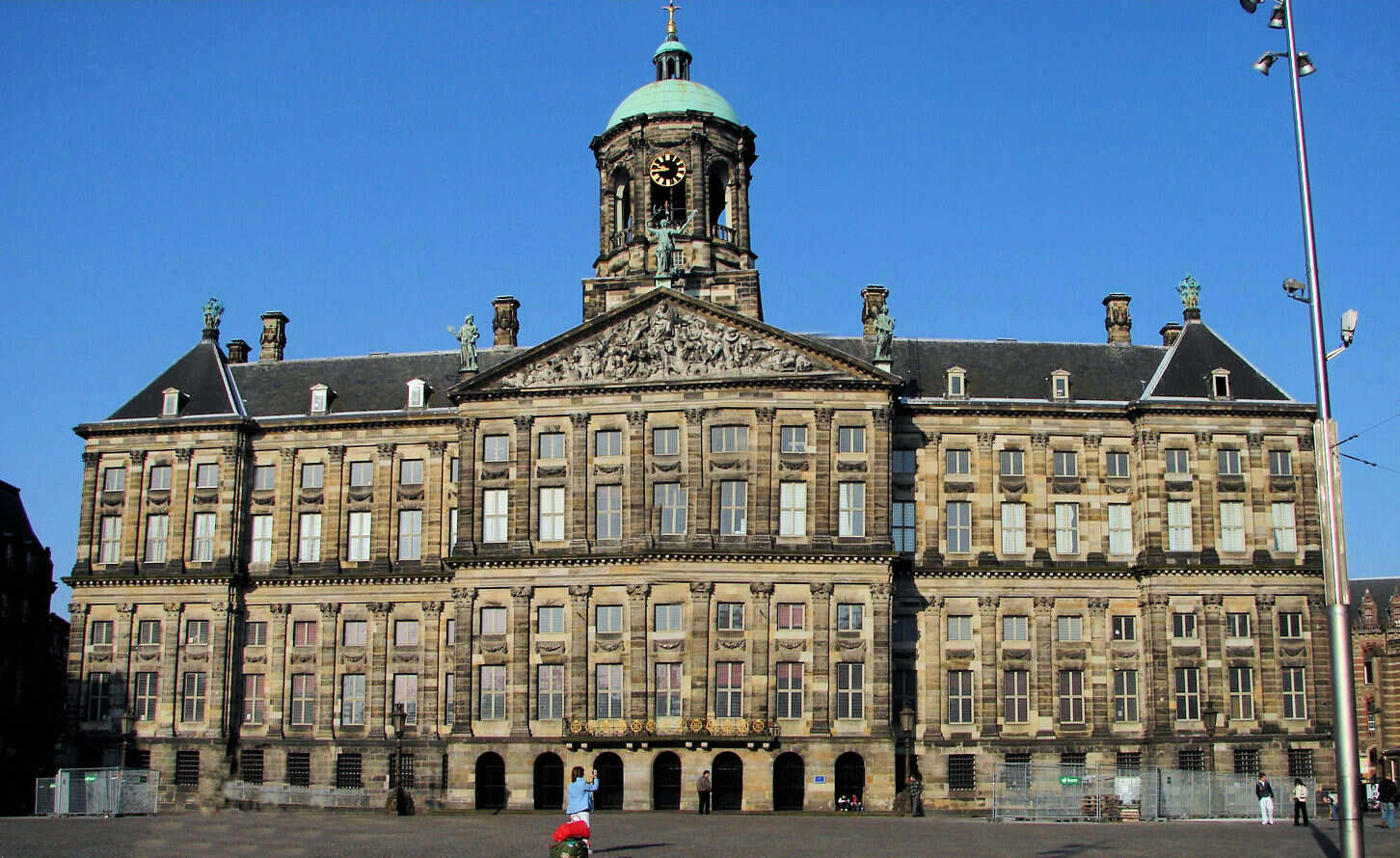 The-Royal-Palace.-Amsterdam-10.jpg