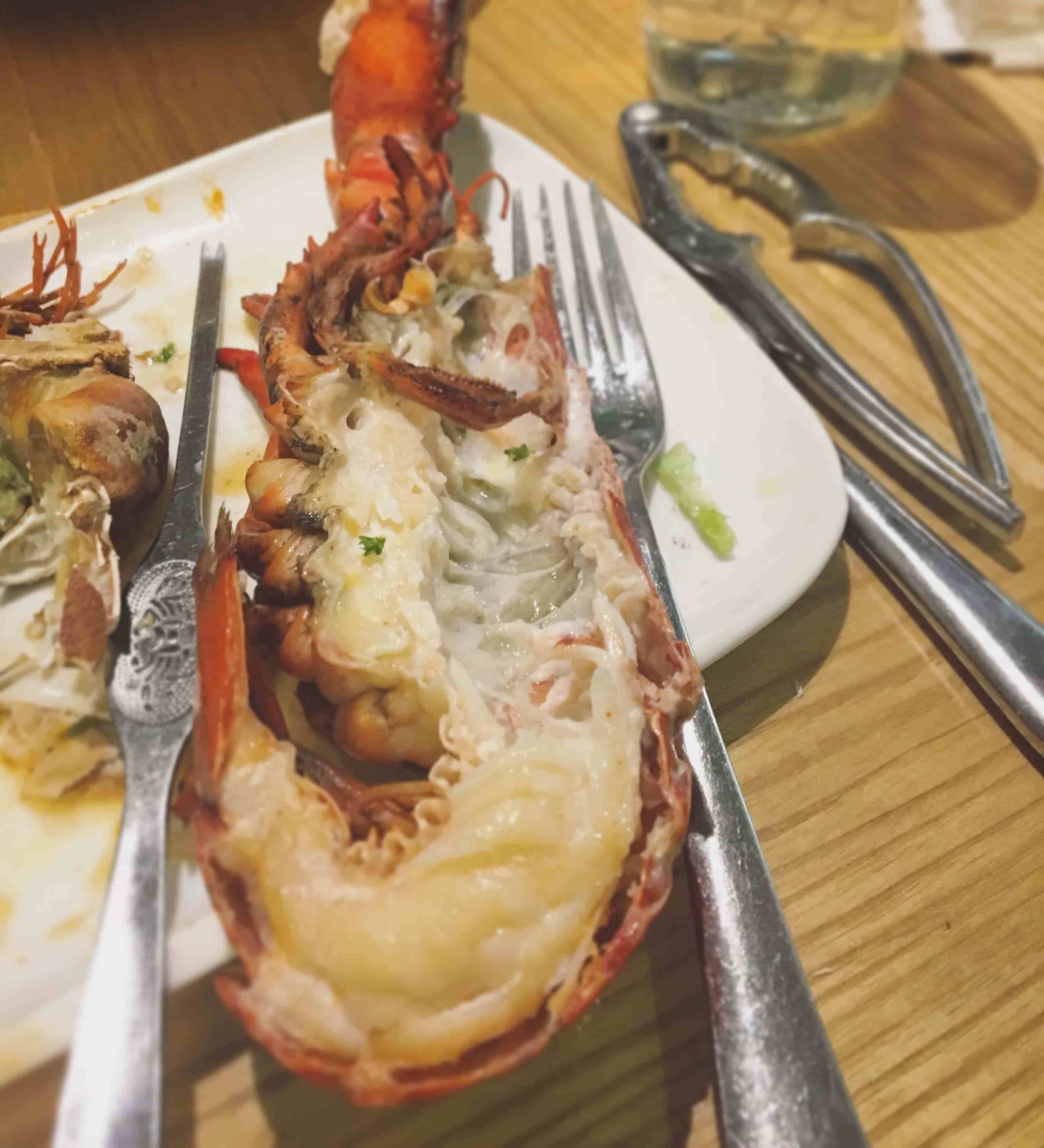 lobster-min.jpg