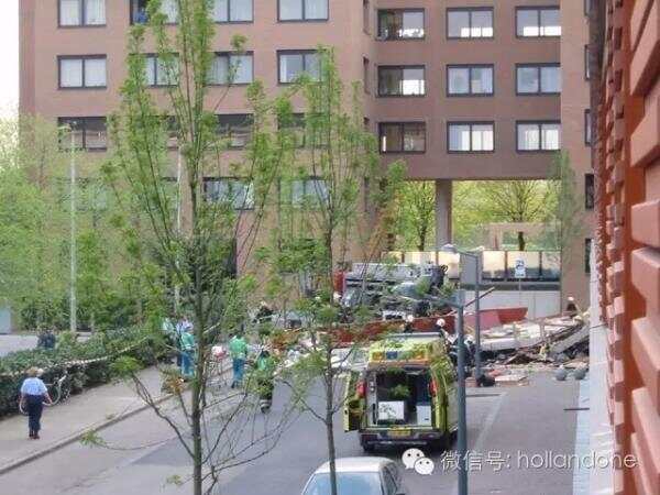 荷兰北方城市公寓建筑结构错误，关闭近300个阳台