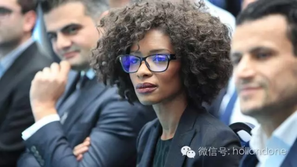 歧视和恐吓荷兰苏里南裔美女参政者，视频制作者要被起诉