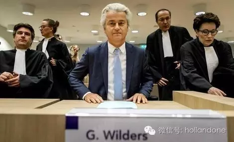 “先把我杀了”党魁受审，政党人气上升，荷政治就这么玩