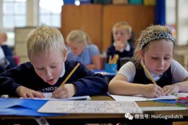 edu6.jpg edu6.jpg