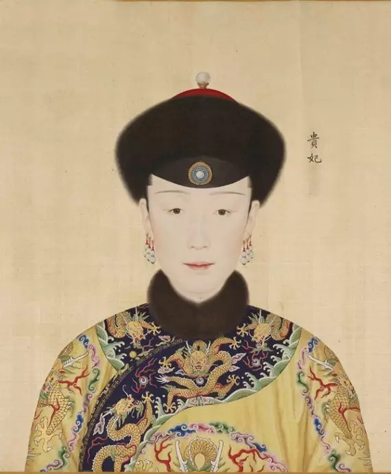 乾隆后宫佳丽三千，这些后妃们的“证件照“长这样！