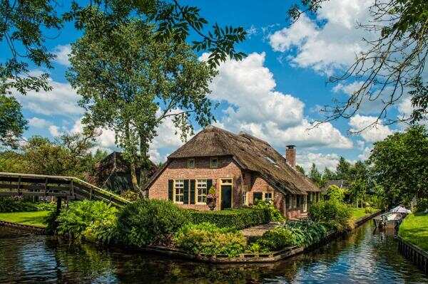 7_canals-instead-of-roads.jpg