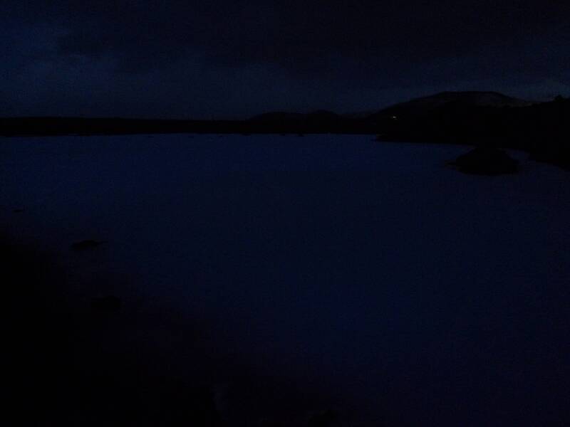 夜晚的蓝湖，残念