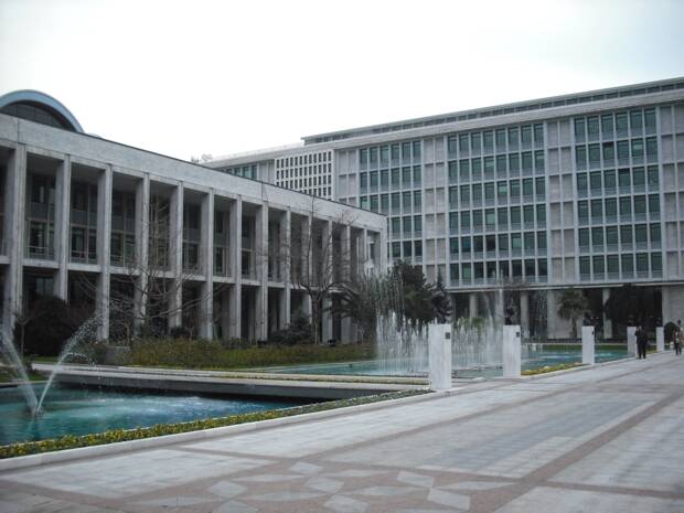 3 Government building.jpg