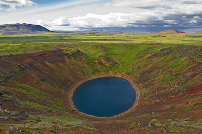 volcano-crater.jpg