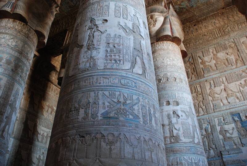 Dendera_HathorPillar2.jpg