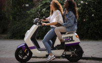 NS放福利！共享电动摩托车新用户免费骑行1小时！租用低至0.1欧元/分钟！